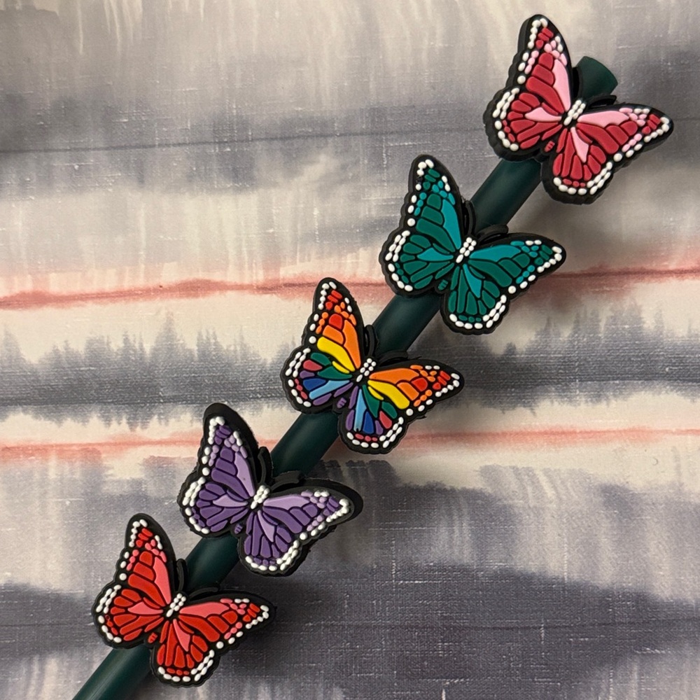 🌻 Bundle of 5 Colorful Butterfly Straw Charms